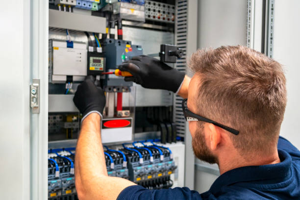 Best Affordable Electrician  in Wildwood, FL